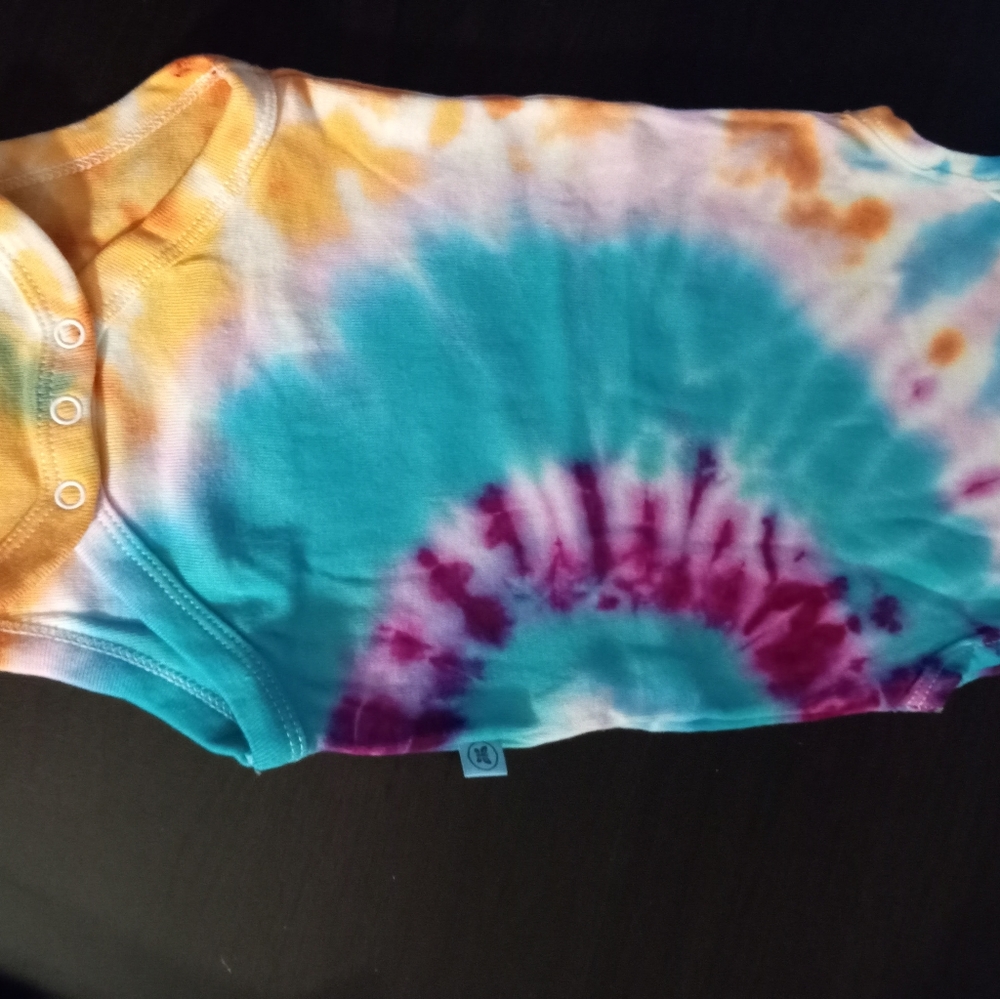 Handmade Tie Dye for Baby 3-6mo. (Sleeveless)